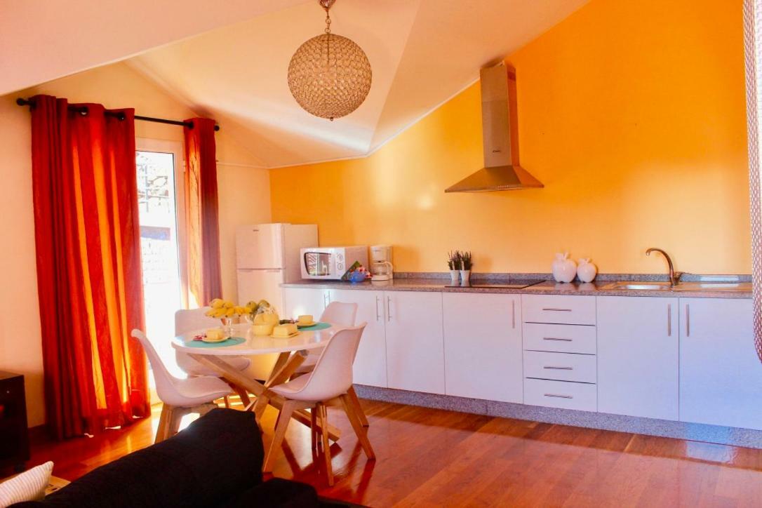Апартаменты Pink House Понта-ду-Сол Экстерьер фото
